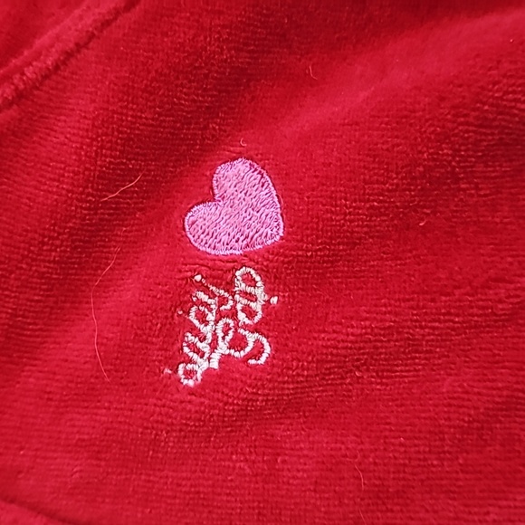 Baby Gap in pre-loved like new condition Red Velvet Top and bottom for 2yr - Picture 4 of 6